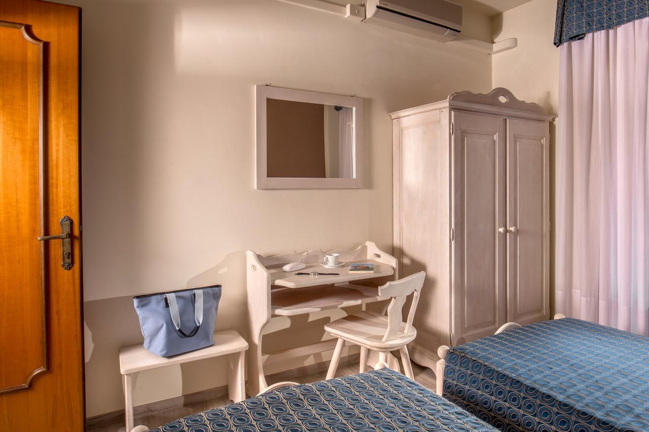 Hotel Corallo Albinia Zewnętrze zdjęcie